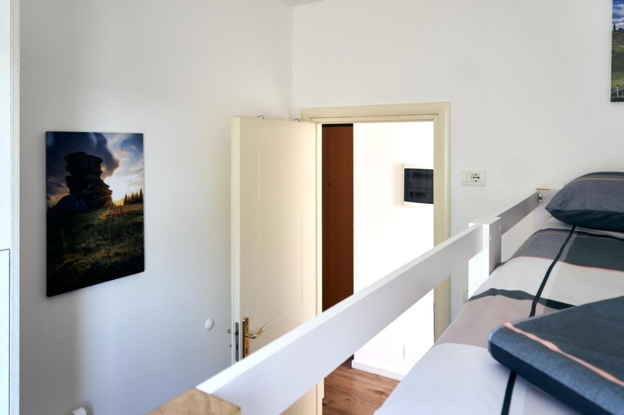 Central Beach Apartment Саранда Экстерьер фото