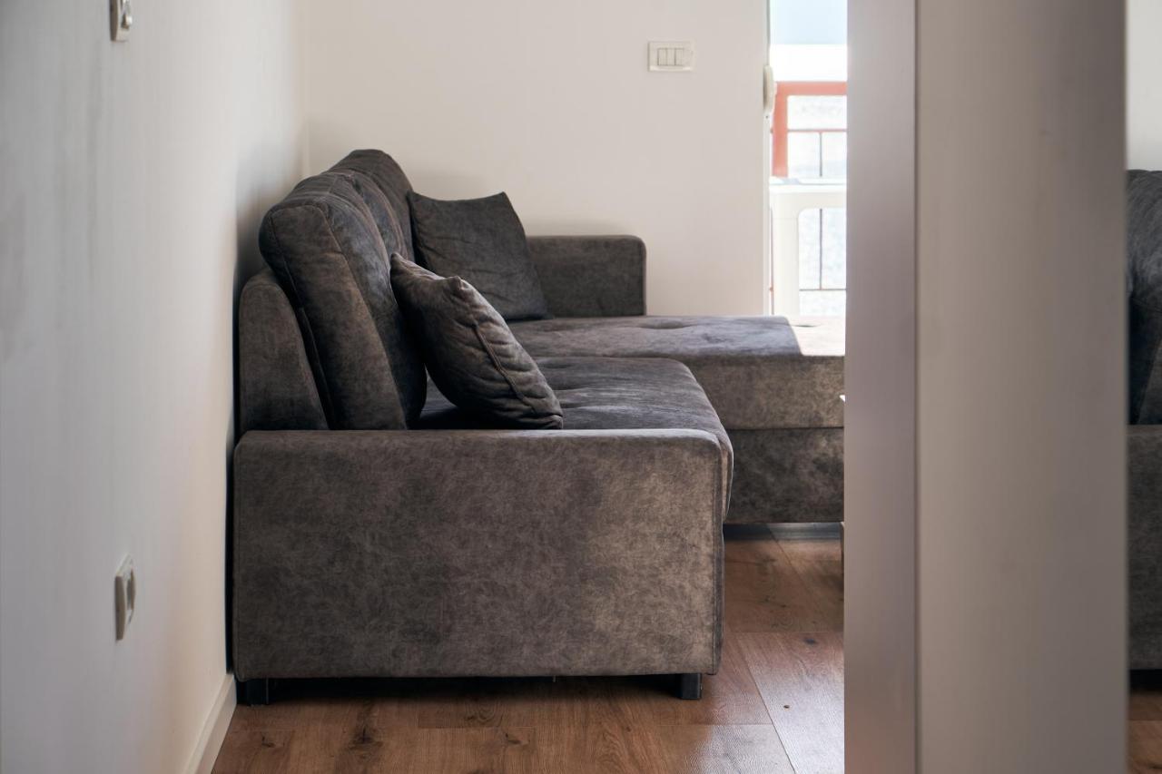 Central Beach Apartment Саранда Экстерьер фото