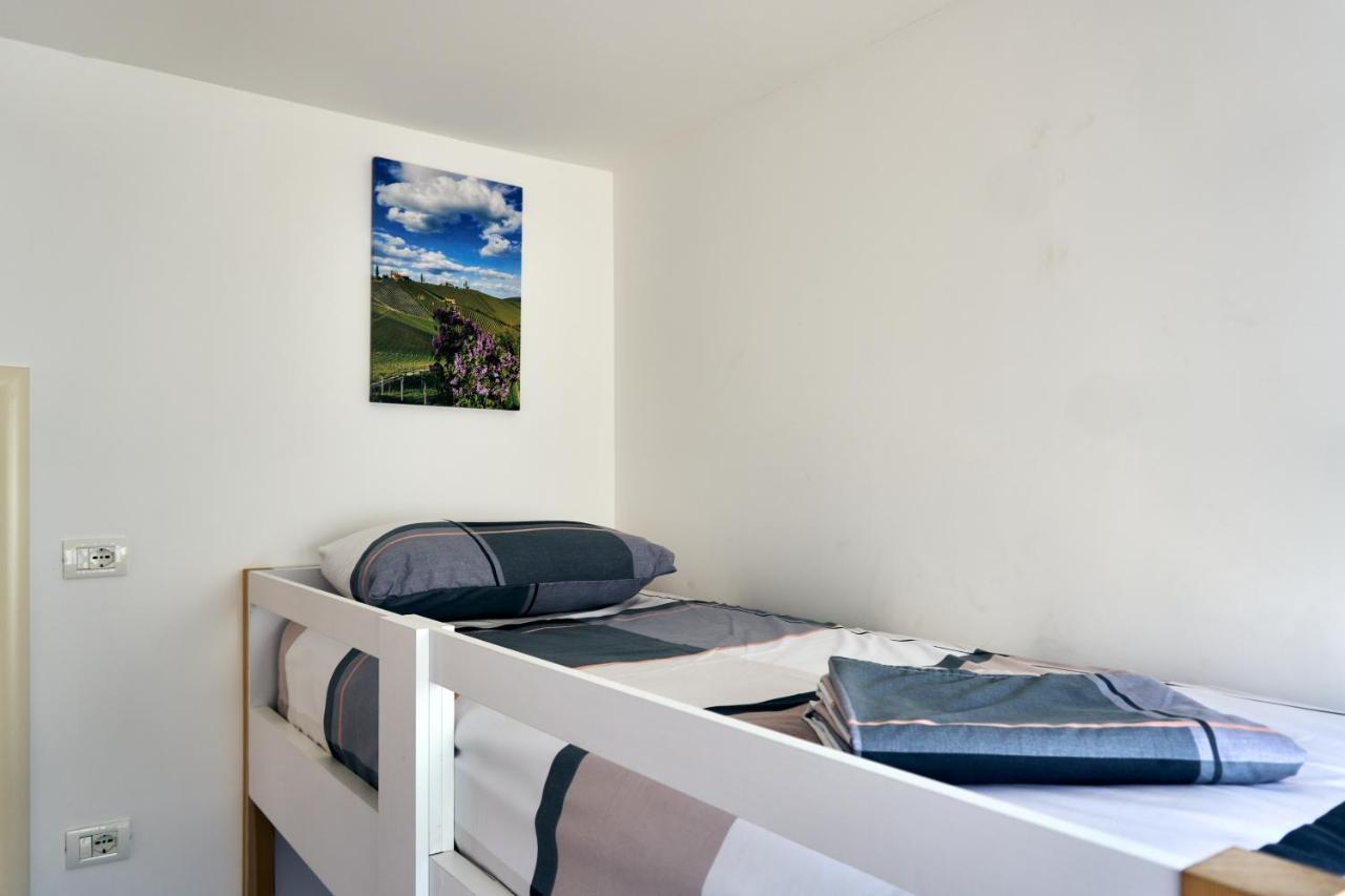 Central Beach Apartment Саранда Экстерьер фото