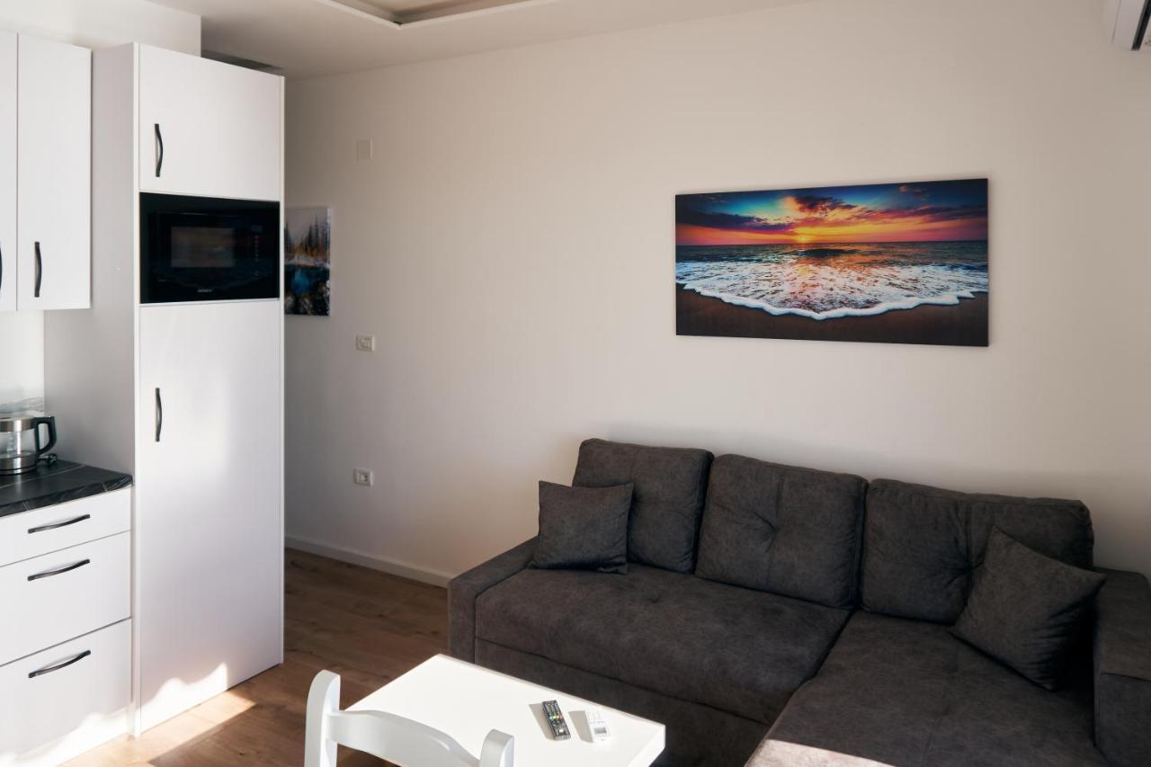 Central Beach Apartment Саранда Экстерьер фото