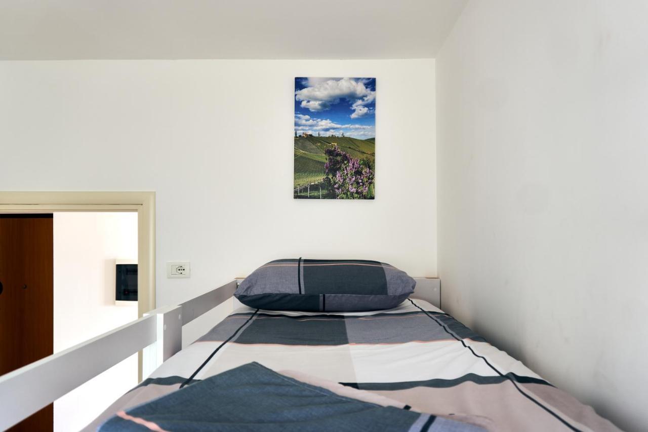 Central Beach Apartment Саранда Экстерьер фото