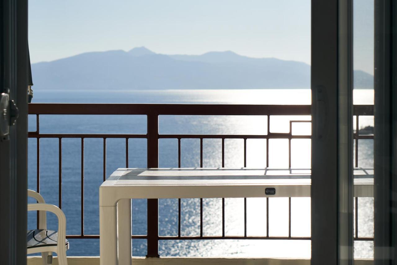 Central Beach Apartment Саранда Экстерьер фото